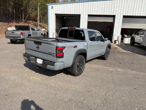 2022 Nissan Frontier PRO-4X