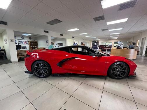 2023 Chevrolet Corvette Stingray w/1LT