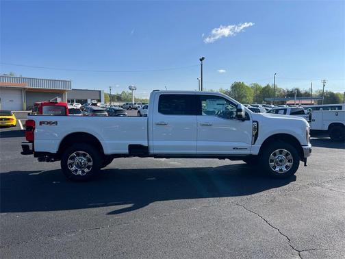 2025 Ford F-350 Lariat Super Duty