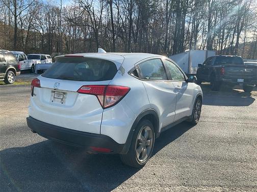 2017 Honda HR-V LX