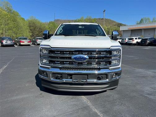 2025 Ford F-350 Lariat Super Duty