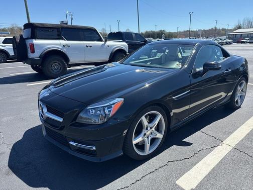 2016 Mercedes-Benz SLK-Class SLK300
