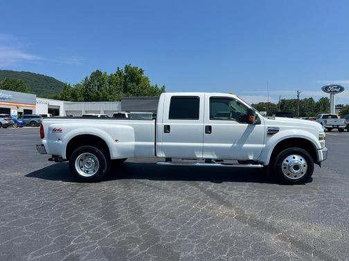 2008 Ford F-450 Lariat