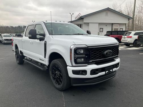Oxford White 2026 Ford F-250 Lariat