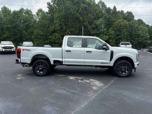 2025 Ford F-250 XL