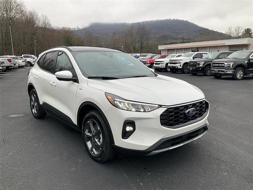 2026 Ford Escape ST-Line Select