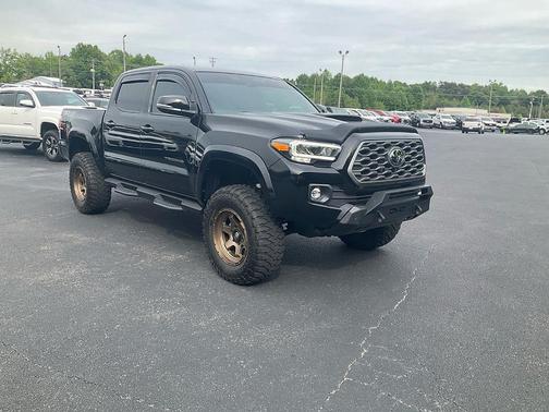 Black 2023 Toyota Tacoma TRD Sport