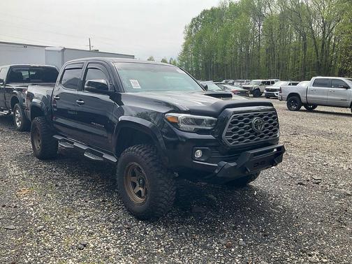 Black 2023 Toyota Tacoma TRD Sport