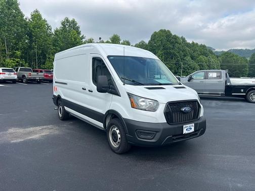 2024 Ford Transit-250 148 WB Medium Roof Cargo