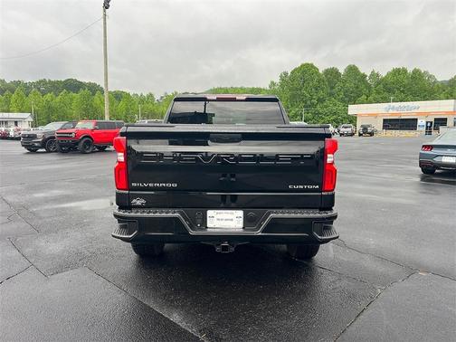 2022 Chevrolet Silverado 1500 Limited Custom