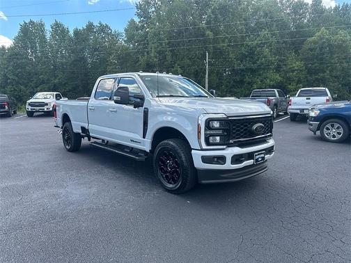2025 Ford F-350 Lariat Super Duty