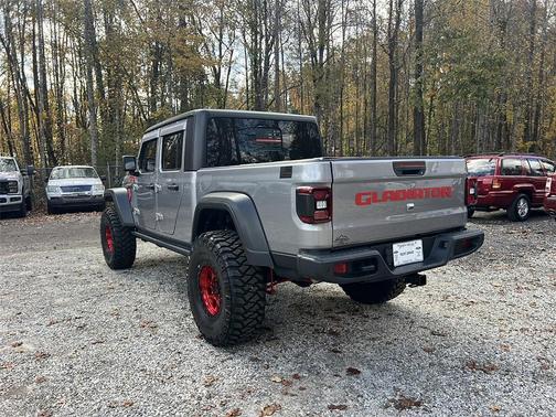 2020 Jeep Gladiator Sport