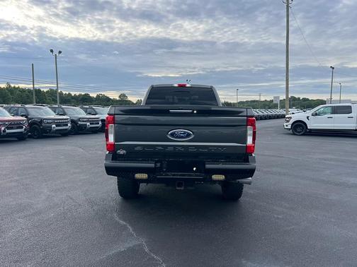 2018 Ford F-350 Lariat Super Duty