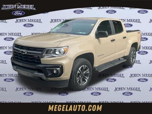 Sand Dune Metallic 2022 Chevrolet Colorado Z71