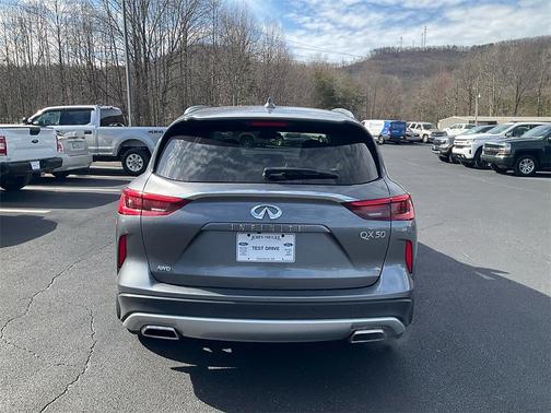 2021 INFINITI QX50 Luxe