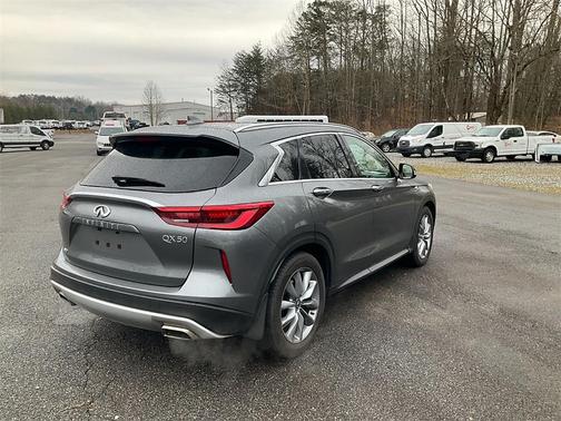 2021 INFINITI QX50 Luxe