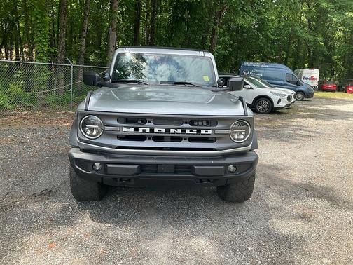Iconic Silver Metallic 2023 Ford Bronco Big Bend