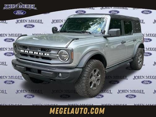 Iconic Silver Metallic 2023 Ford Bronco Big Bend