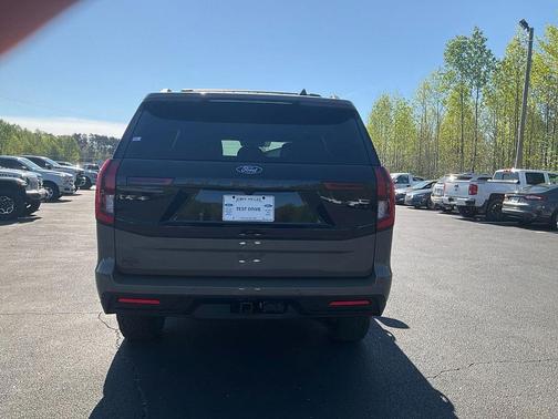 PT9 2026 Ford Expedition Tremor