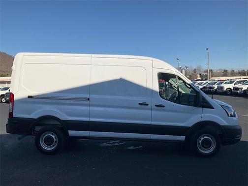 2026 Ford Transit-250 148 WB Medium Roof Cargo