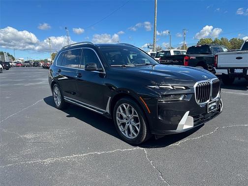 2023 BMW X7 xDrive40i