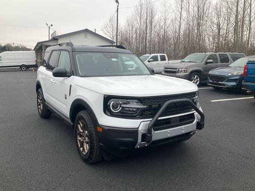 Oxford White 2026 Ford Bronco Sport Big Bend