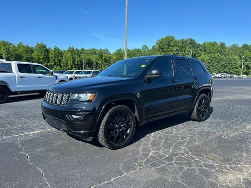 2021 Jeep Grand Cherokee Laredo X