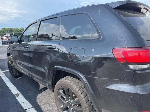 2021 Jeep Grand Cherokee Laredo X
