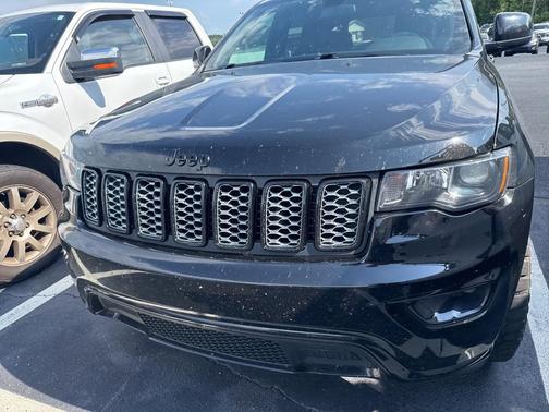 2021 Jeep Grand Cherokee Laredo X