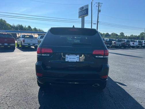 2021 Jeep Grand Cherokee Laredo X