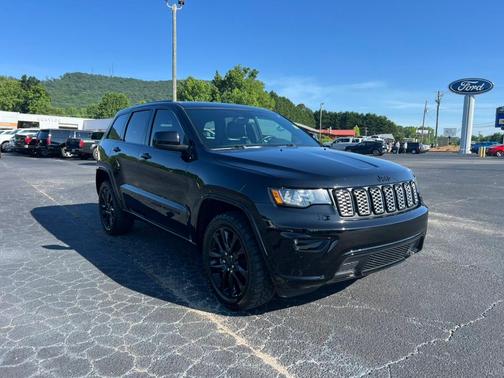 2021 Jeep Grand Cherokee Laredo X