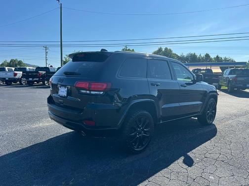 2021 Jeep Grand Cherokee Laredo X