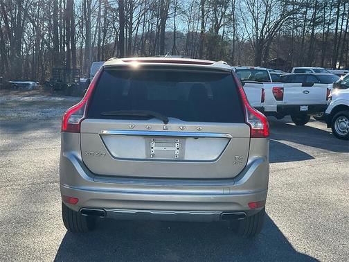 2015 Volvo XC60 T6 Premier Plus