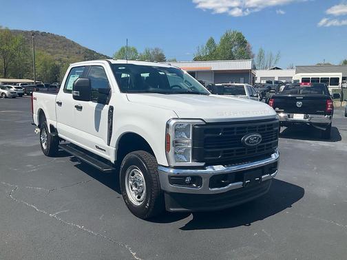 Oxford White 2026 Ford F-250 XL