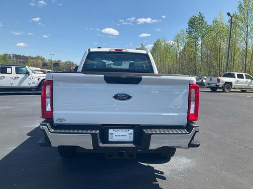Oxford White 2026 Ford F-250 XL