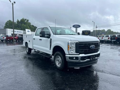 2025 Ford F-250 XL