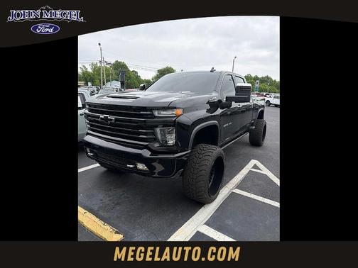 Black 2022 Chevrolet Silverado 2500 High Country