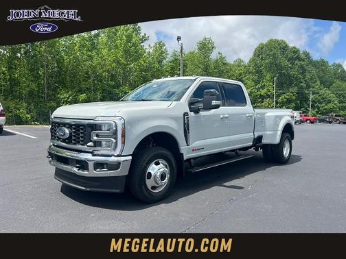 2025 Ford F-350 Lariat Super Duty