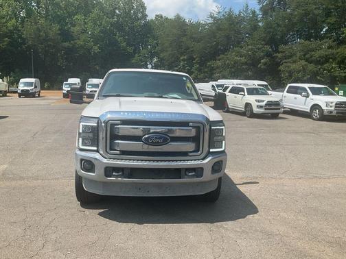 White Platinum Tri-Coat Metallic 2015 Ford F-250 Lariat