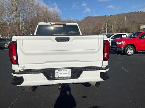 2022 GMC Sierra 3500 Denali