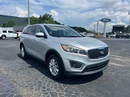 2016 Kia Sorento L
