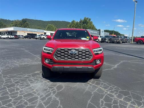 2023 Toyota Tacoma SR