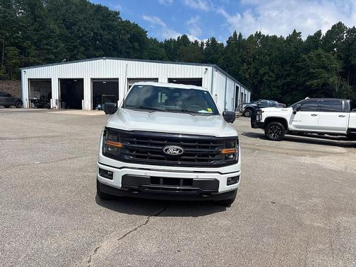 Avalanche 2024 Ford F-150 XLT