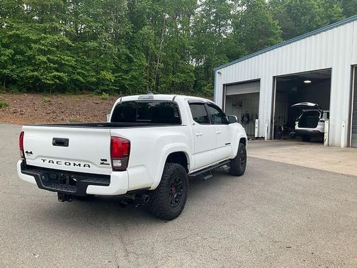 White 2023 Toyota Tacoma SR