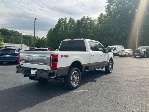 Star White 2026 Ford F-250 King Ranch
