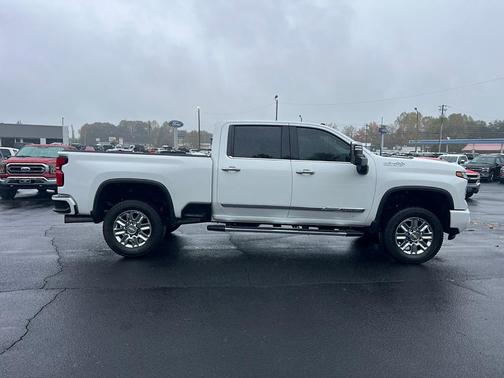 2024 Chevrolet Silverado 3500 High Country