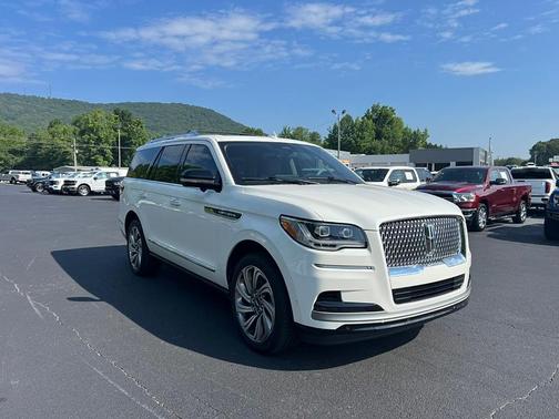 2023 Lincoln Navigator Reserve