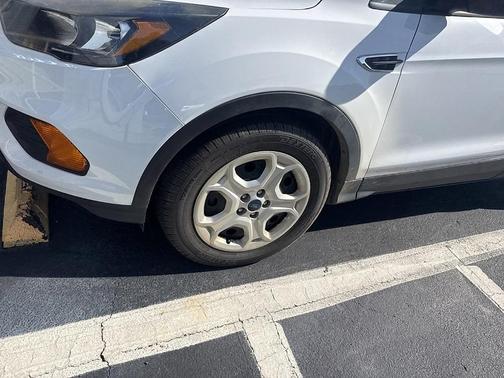 2019 Ford Escape S