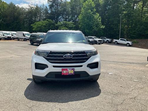 Oxford White 2020 Ford Explorer XLT