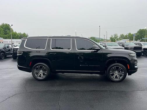 2024 Jeep Grand Wagoneer Base